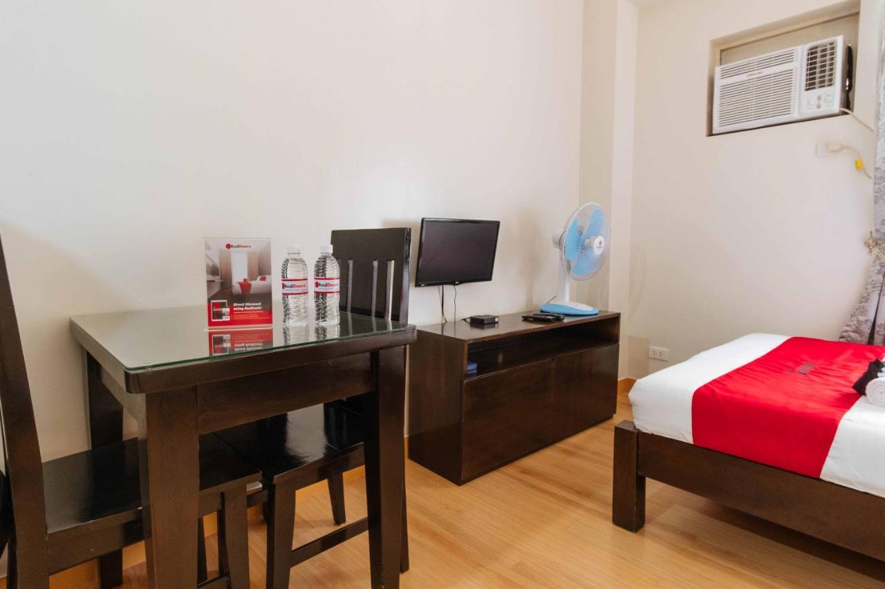 Reddoorz Premium @ Smdc Fairview Apartment Quezon City Exterior foto
